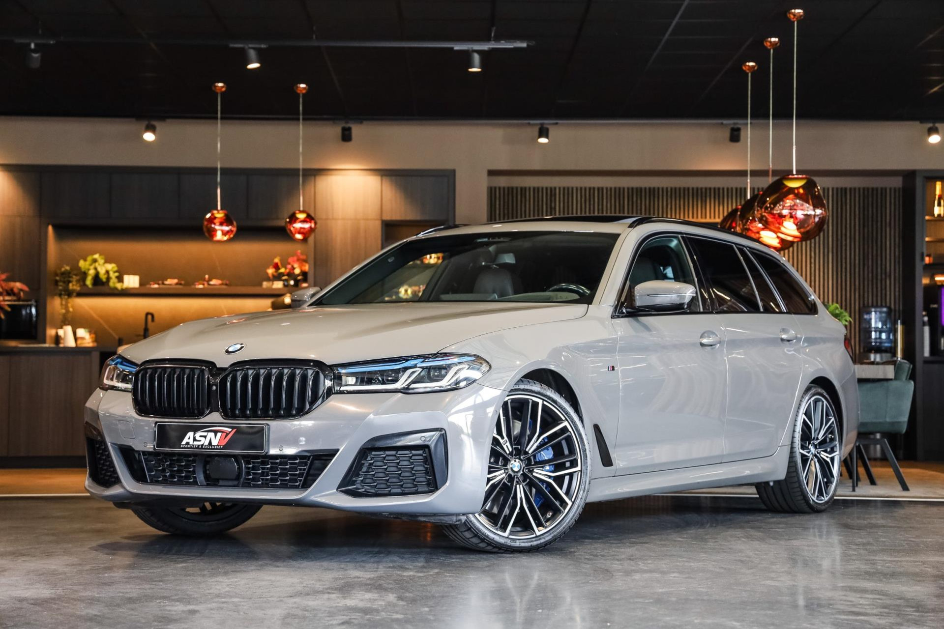 BMW 5 Serie Touring 530d High Executive Edition, 286 PK, M/Sport/Pakket/Pro, Pano/Dak, BMW/Laser, Comfort/Seats, Soft/Close, 87DKM 47222502-0.jpg | MorgenInternet B.V.