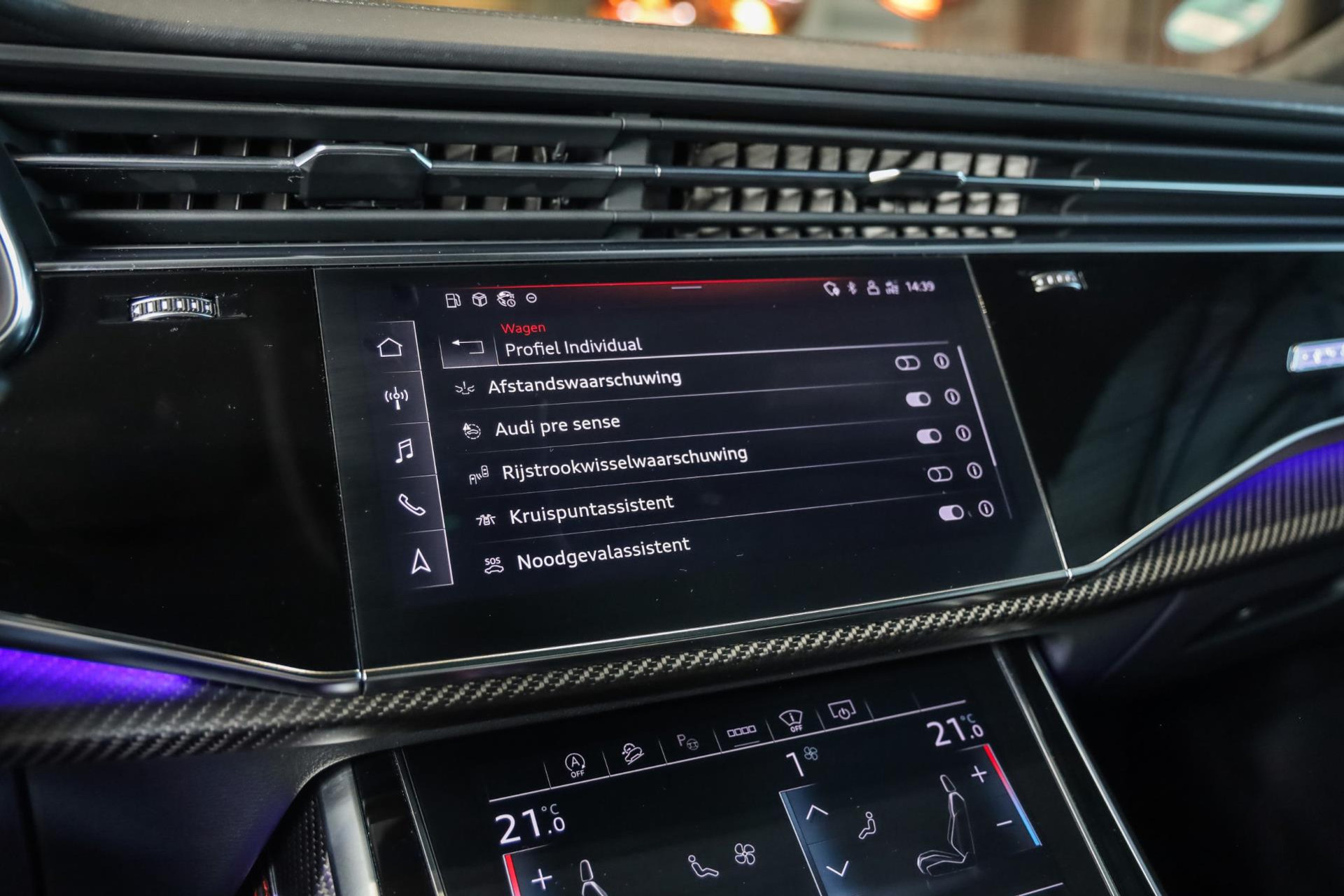 Audi RSQ8 4.0 TFSI Quattro, 600 PK, Keramiek, B&O, Massage/Ventilatie, Pano/Dak, Top/View, Trekhaak, Adapt/Cruise, 23''Rotor/Zwart 47869079-19.jpg | MorgenInternet B.V.